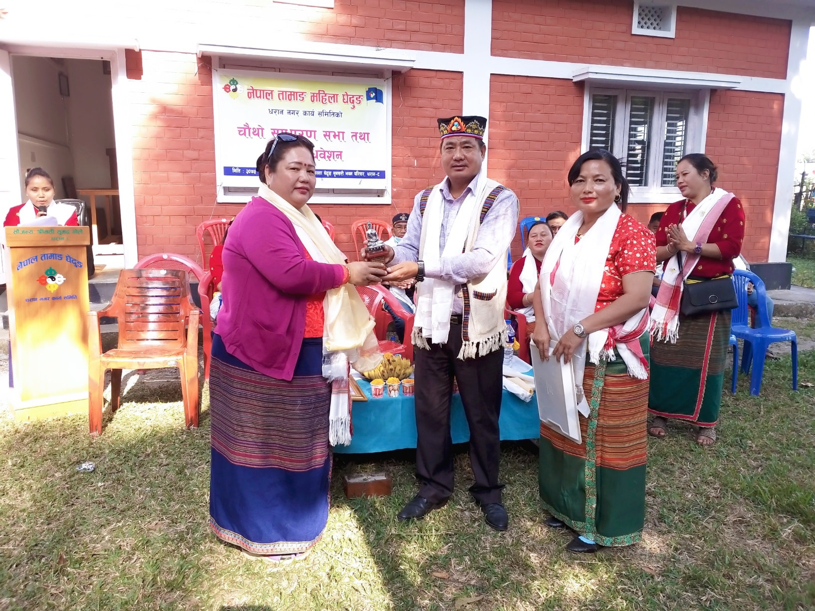 mahila ghedung  (3)