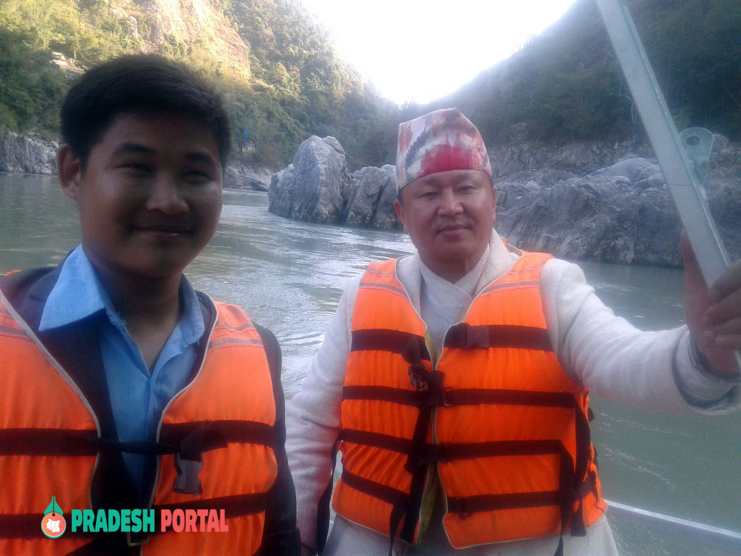 cm rai in jet boat saptakoshi river pradeshportal