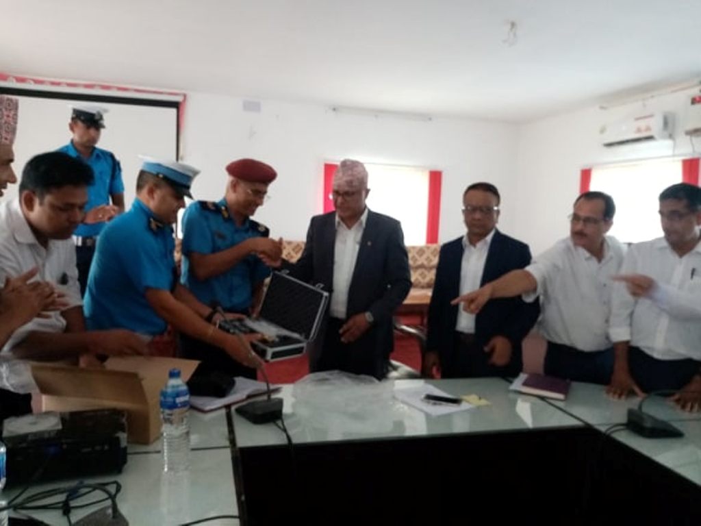 traffic samagri pradan  (9)