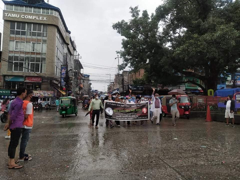 received_335130898204041