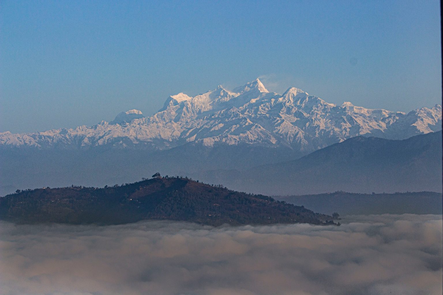 Mt-Hiunchuli-Mt.-Manaslu-Mt.-Boudha-as-seen-from-the-Rooftop-of-Shreeban-Nature-Camp-1536x1024