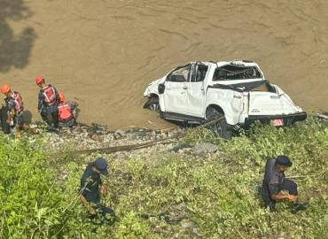 Vehicle plunged in Sunkoshi river retrieved, search on for three missing persons