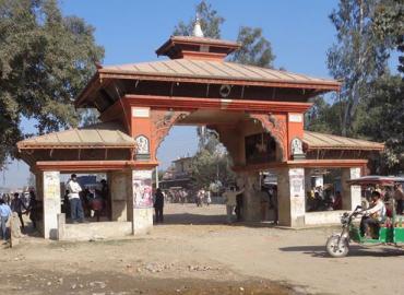 Over 200,000 people enter via Jamunaha border for Dashain