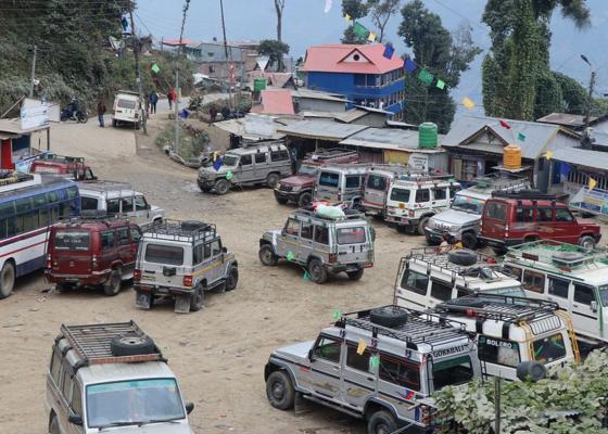 पाथीभरा केबुलकारको काम स्थगित, यातायात बन्द खुल्यो