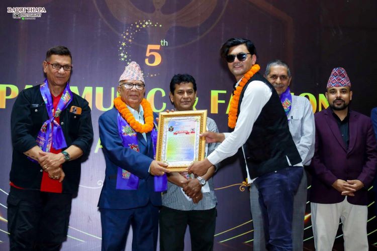 dipak sharma