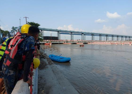 सप्तकोशीमा बेपत्ता अर्का प्रहरी जवान सुरज साउदको शव फेला