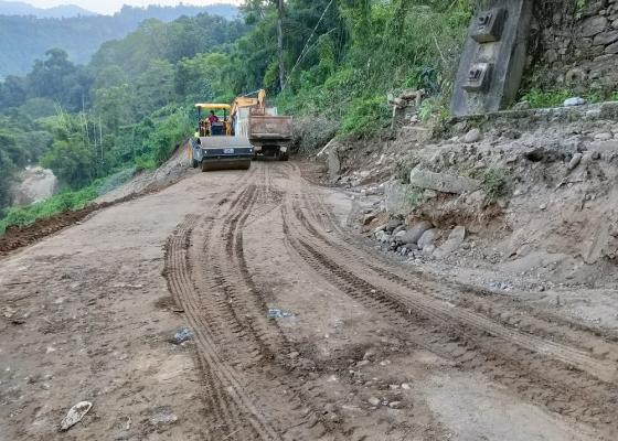 चौध दिनमा खुल्यो मेची राजमार्ग