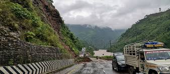 तपाईले यात्रा गरिरहनु भएको राजमार्ग अवरुद्ध छ ? यो नम्बरमा फोन गर्नुहोस् 