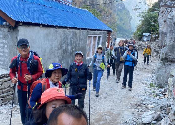 एक वर्षमा १५ हजार विदेशी पर्यटकले गरे मनास्लु भ्रमण