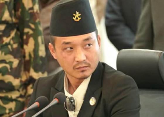 “३६ वर्षसम्म सुरक्षाकर्मीलाई हतकडी लगाइयो” — गृहमन्त्री गुरुङको अभिव्यक्ति “३६ वर्षसम्म सुरक्षाकर्मीलाई हतकडी लगाइयो” — गृहमन्त्री गुरुङको अभिव्यक्ति