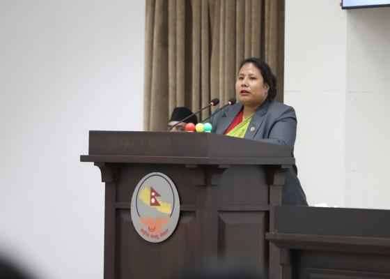दुधको भुक्तानी अवधि घटाउने कृषि मन्त्रीको प्रतिबद्धता