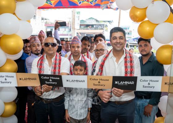 इटहरीमा लामिनारको नयाँ एम्पोरियो शोरुम सञ्चालन, उपयोगिताअनुसार टायल छनोटमा जोड इटहरीमा लामिनारको नयाँ एम्पोरियो शोरुम सञ्चालन, उपयोगिताअनुसार टायल छनोटमा जोड