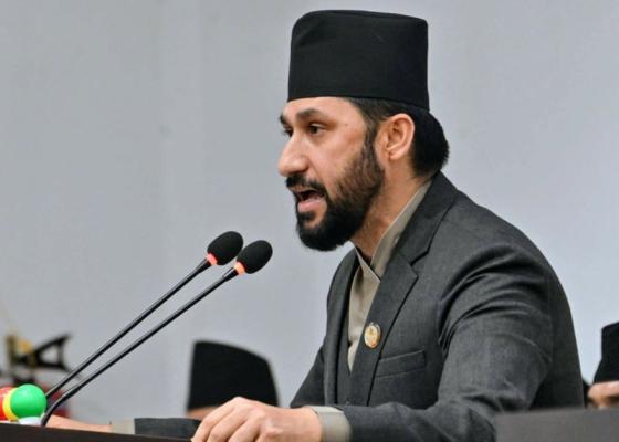सत्ता र प्रतिपक्षको परम्परागत सोचबाट माथि उठेर जलवायु न्यायका लागि जुटौँः सभापति लामिछाने सत्ता र प्रतिपक्षको परम्परागत सोचबाट माथि उठेर जलवायु न्यायका लागि जुटौँः सभापति लामिछाने