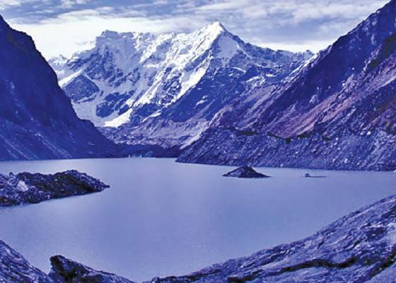 च्छोरोल्पा हिमताल फुट्ने जोखिम कायमै, १९ बस्तीका साइरन प्रणाली निष्क्रिय च्छोरोल्पा हिमताल फुट्ने जोखिम कायमै, १९ बस्तीका साइरन प्रणाली निष्क्रिय