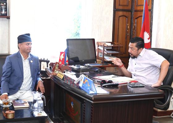 गण्डकीलाई पूर्ण विद्युतीकरणयुक्त प्रदेश बनाउन संघ सरकारको सहयोग रहने : मन्त्री श्रेष्ठ गण्डकीलाई पूर्ण विद्युतीकरणयुक्त प्रदेश बनाउन संघ सरकारको सहयोग रहने : मन्त्री श्रेष्ठ