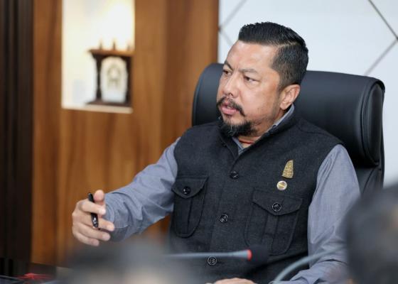 निर्माणाधीन ट्रान्समिसन लाइनको अवरोध फुकाउँदै ऊर्जा मन्त्रालय, १२ प्रसारण लाइनको काम यसै वर्ष सकिने निर्माणाधीन ट्रान्समिसन लाइनको अवरोध फुकाउँदै ऊर्जा मन्त्रालय, १२ प्रसारण लाइनको काम यसै वर्ष सकिने