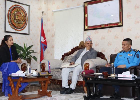 मन्त्री बादी र आईजीपी कार्कीबीच छलफलः  जातीय छुवाछुत नियन्त्रण र महिला तथा बालबालिकाको संरक्षण प्राथमिकतामा