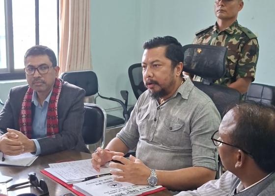 बिजुलीको बिल मोबाइलबाटै डिजिटलरुपमा तिर्ने प्रणाली सहज बनाउन ऊर्जा मन्त्री श्रेष्ठको निर्देशन बिजुलीको बिल मोबाइलबाटै डिजिटलरुपमा तिर्ने प्रणाली सहज बनाउन ऊर्जा मन्त्री श्रेष्ठको निर्देशन